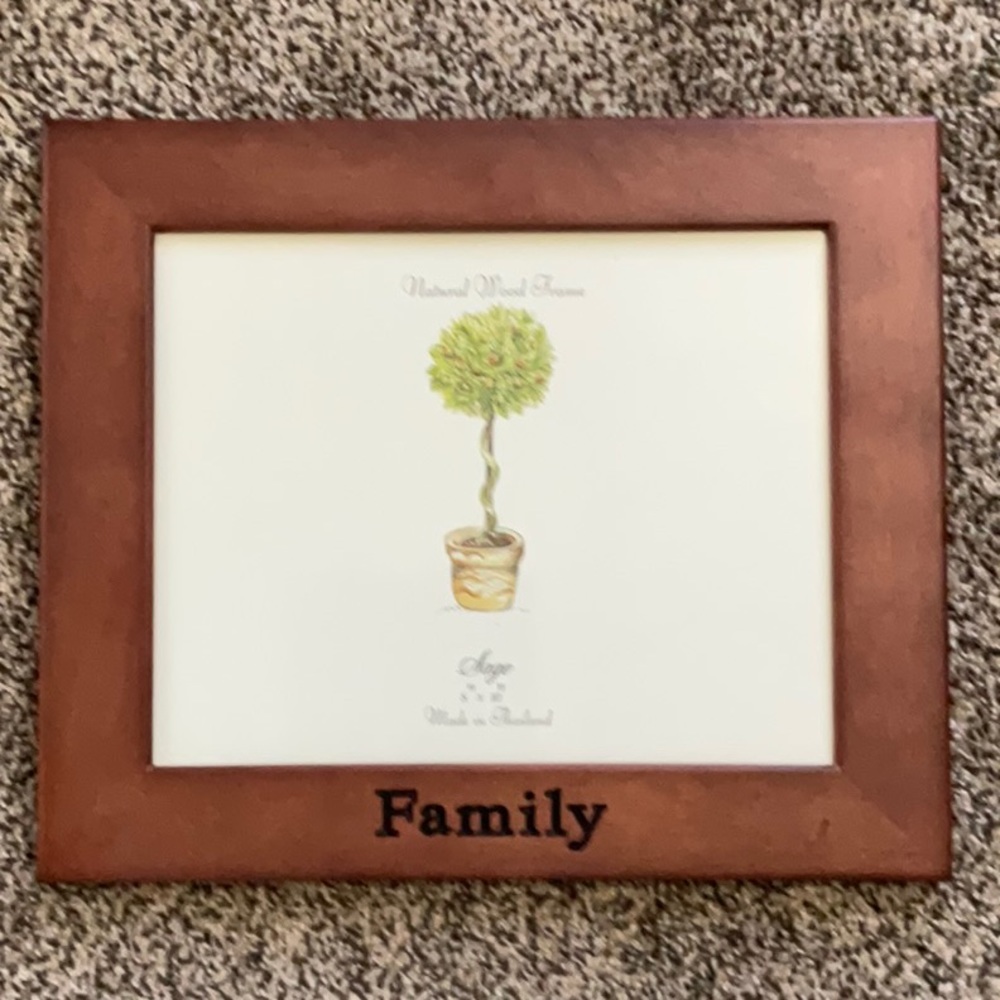 NEW 8X10 Wooden “Family” Picture Frame